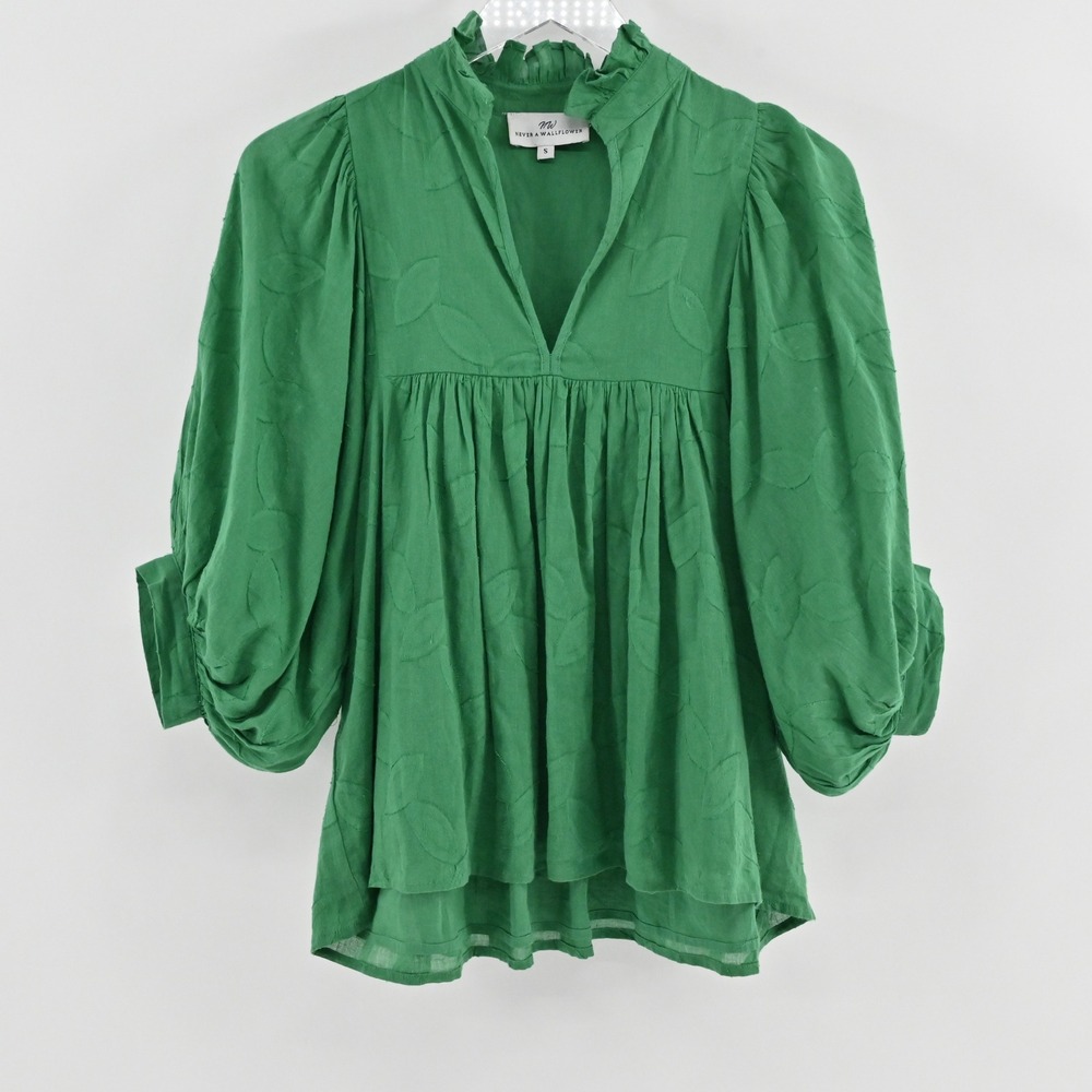 Never A Wallflower Womens Ruffle High Neck Top Size S Green Leaf Embossed Boho